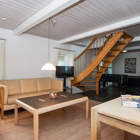 16 Person In Haderslev-by Traum *