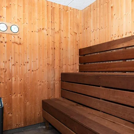 16 Person In Haderslev-by Traum Feriehus *