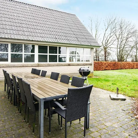 16 Person In Haderslev-by Traum Feriehus