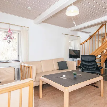 16 Person In Haderslev-by Traum *