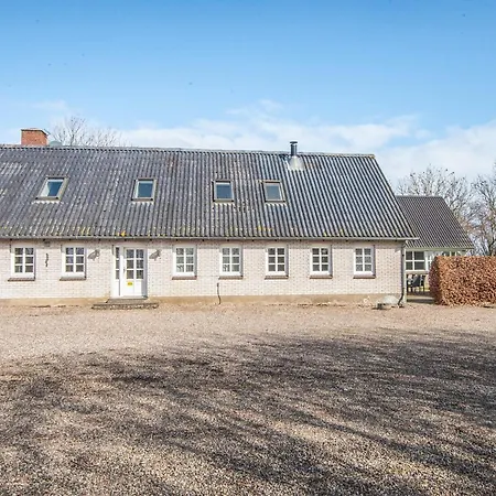 Дом отдыха 16 Person In Haderslev-by Traum